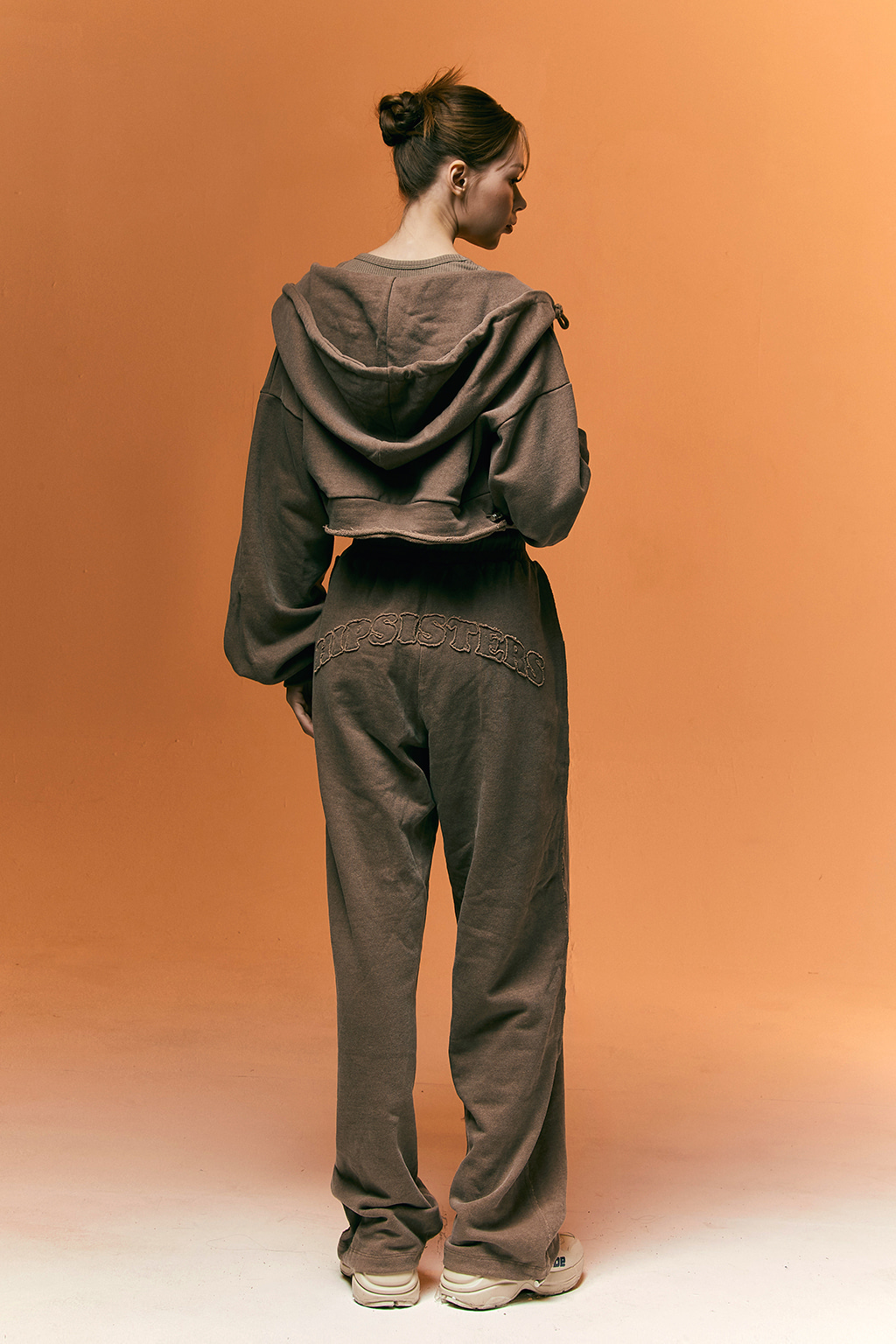 Patch Logo Two-Way Hood Zip-Up + Jogger Pants SET Cocoa Brown